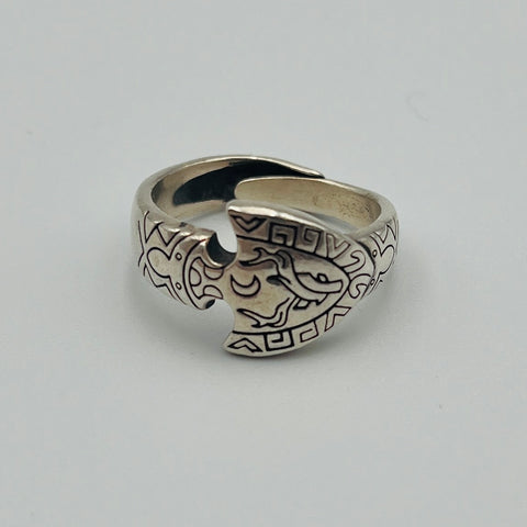 Ring “Arrow”