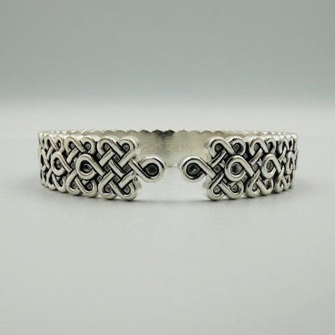 Endless Knot Bangle
