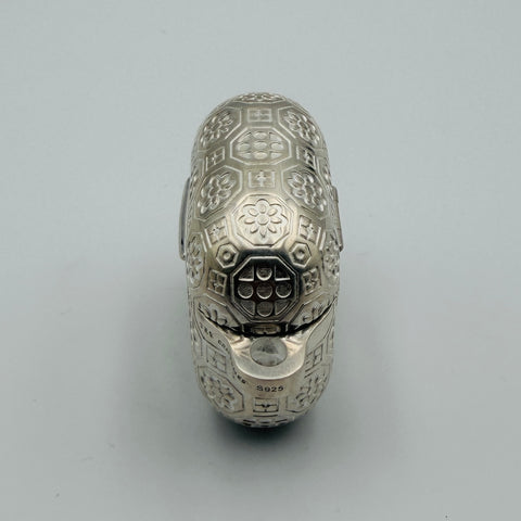 Silver Case for AirPods 4 (Mark 2)