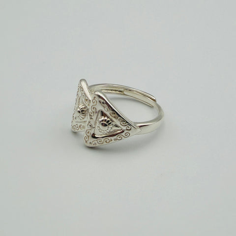 Ring “Twin Scroll”