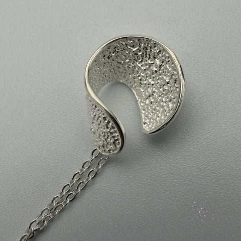 Twist Peel Necklace